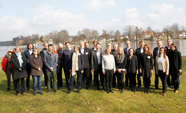 Gruppenfoto_Zeuthen_2016_Web_600.jpg
